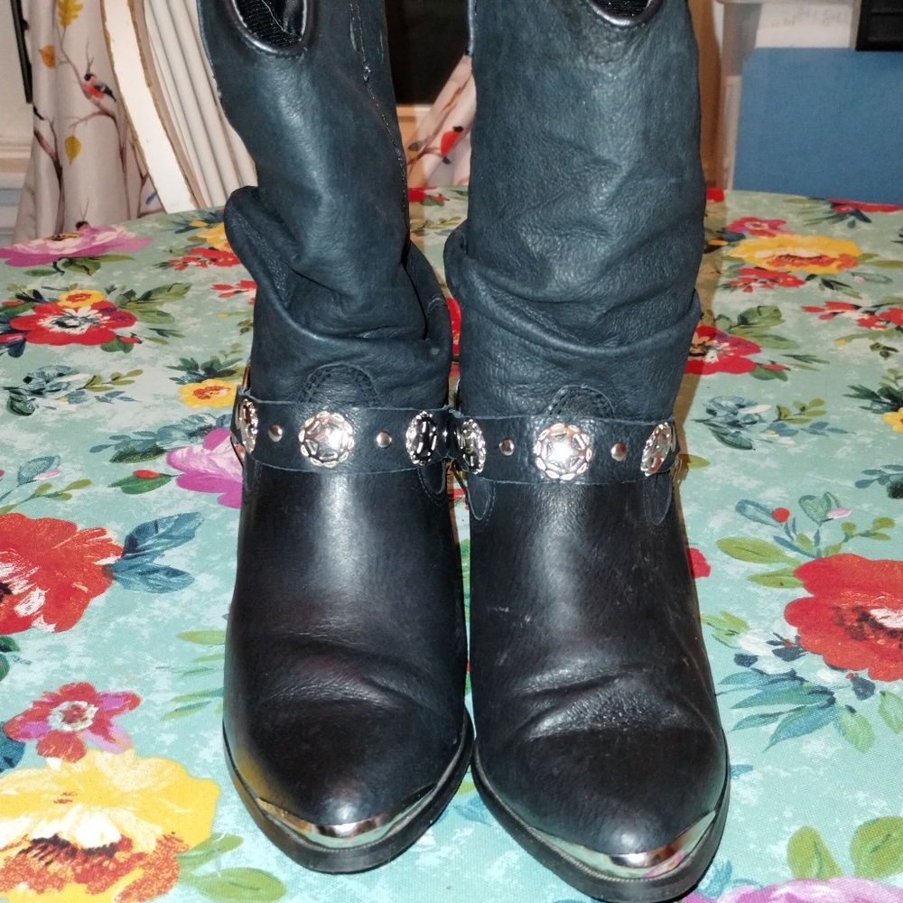 Dingo di522 slouch boots size 6.5w